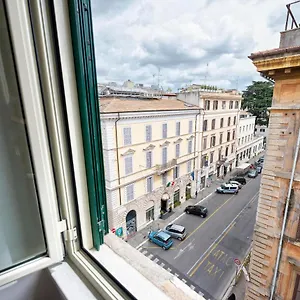  Apartment Whiteten